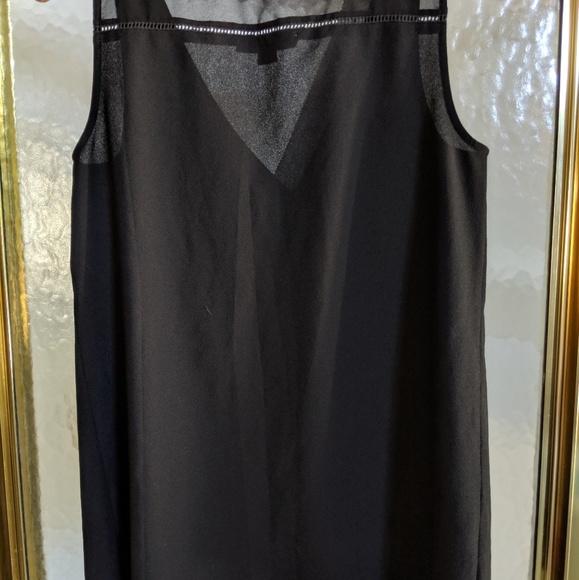 Black Sleeveless Blouse - Picture 2 of 5